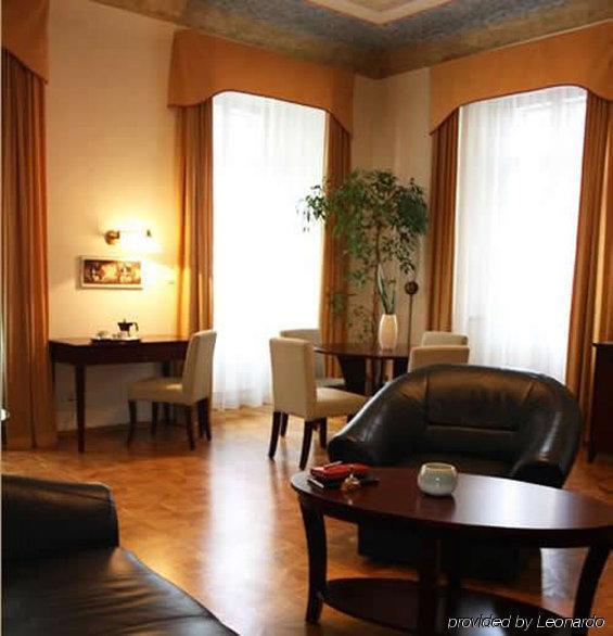 Charles Bridge & By Sivek Hotel apartamentowy