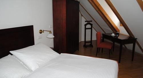 Charles Bridge & By Sivek Hotel apartamentowy